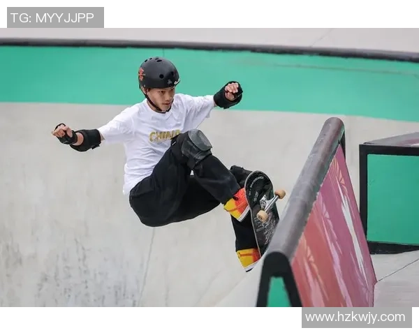 上海滑板队技术革新引发热议推动滑板运动新风潮